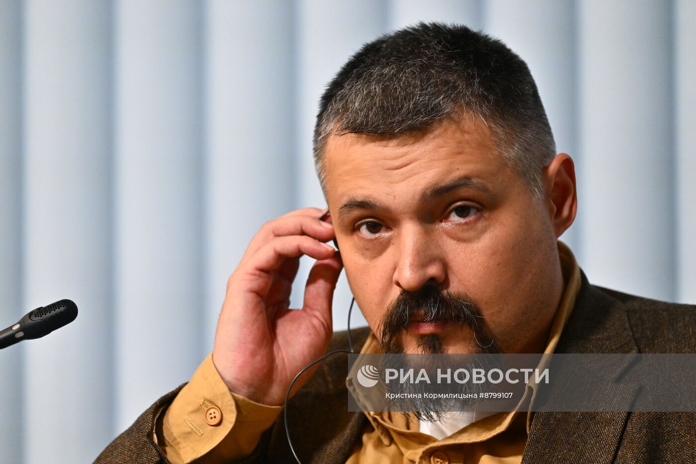 Симпозиум "Создавая будущее". ИИ в науке. Биология