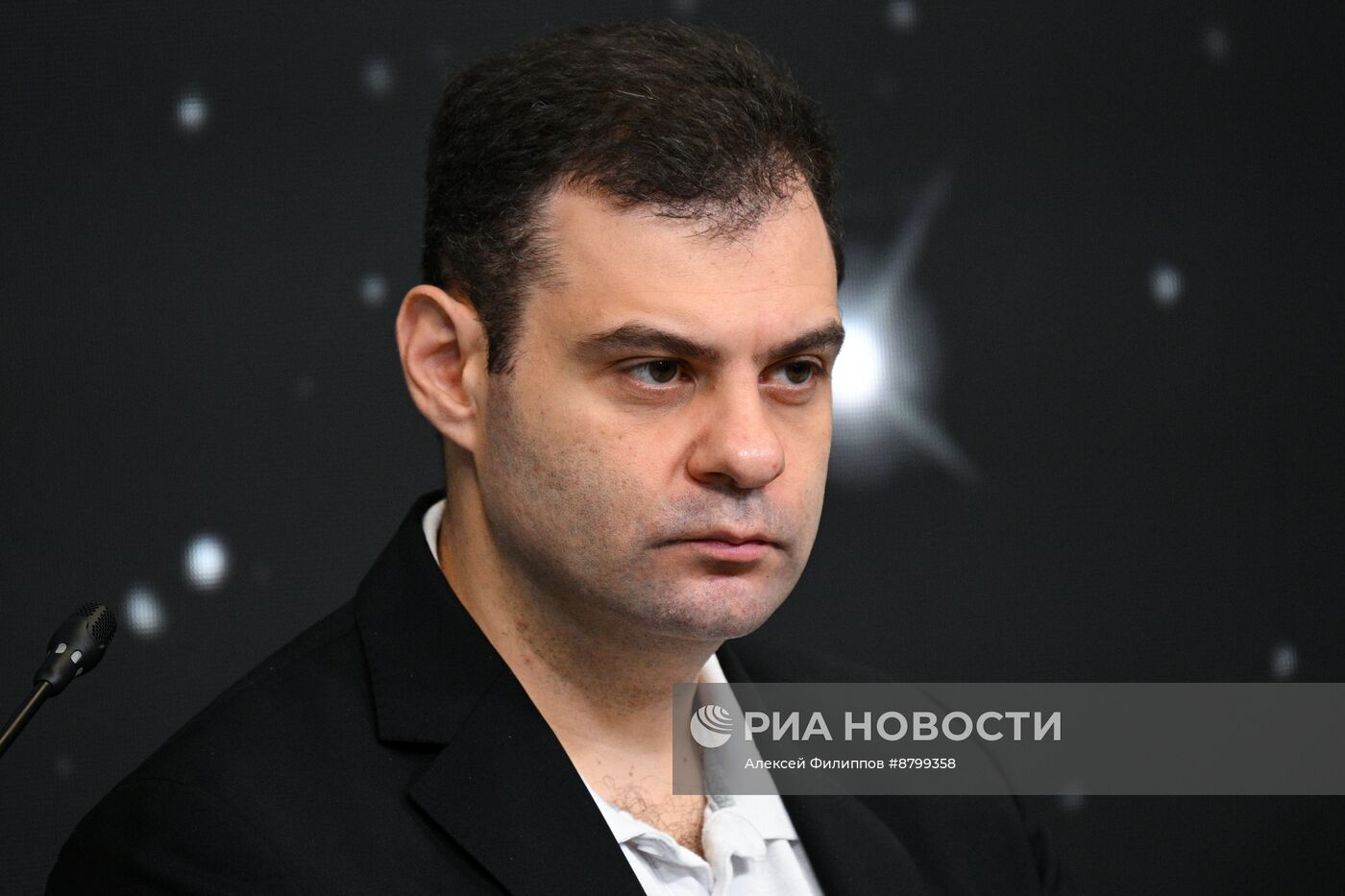 Симпозиум "Создавая будущее". Космос для человечества: технологии и новые горизонты