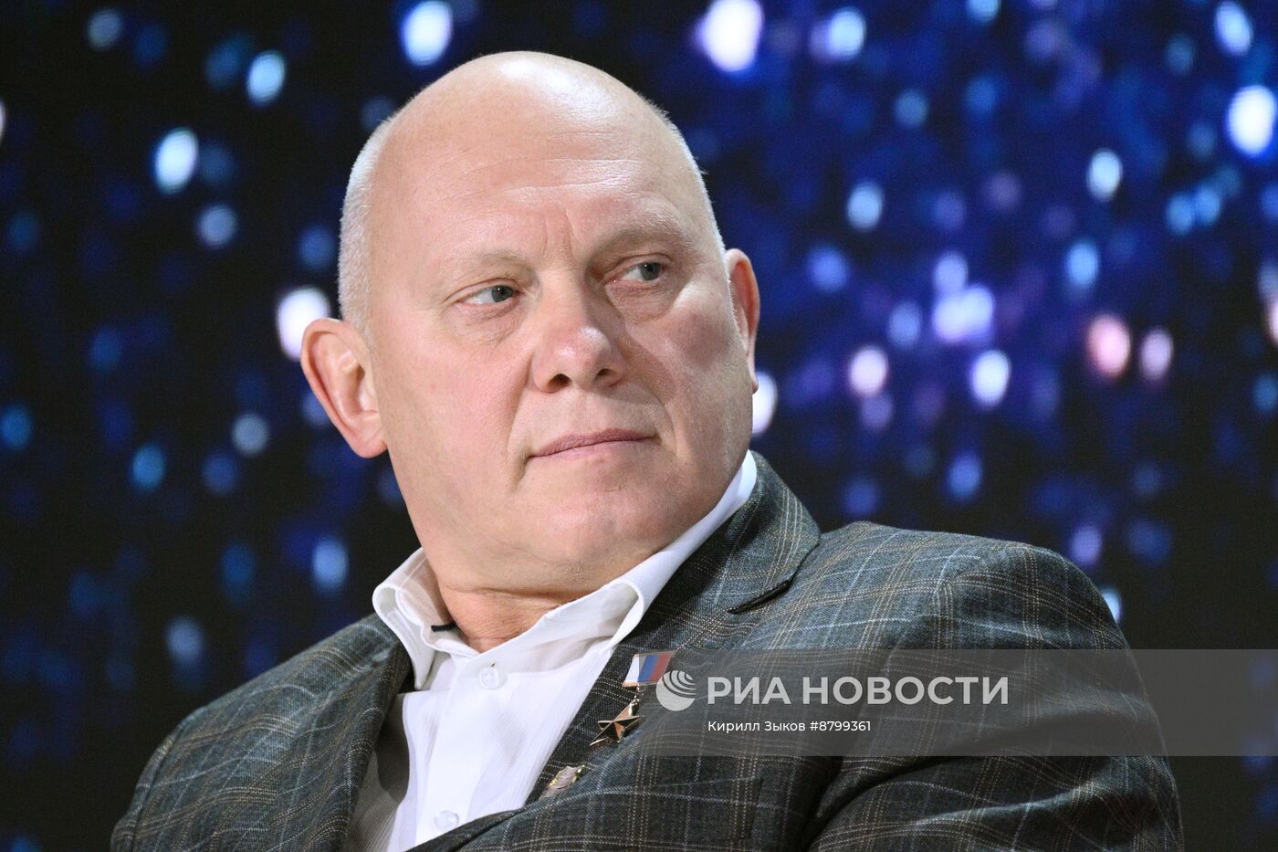 Симпозиум "Создавая будущее". Космос как источник вдохновения