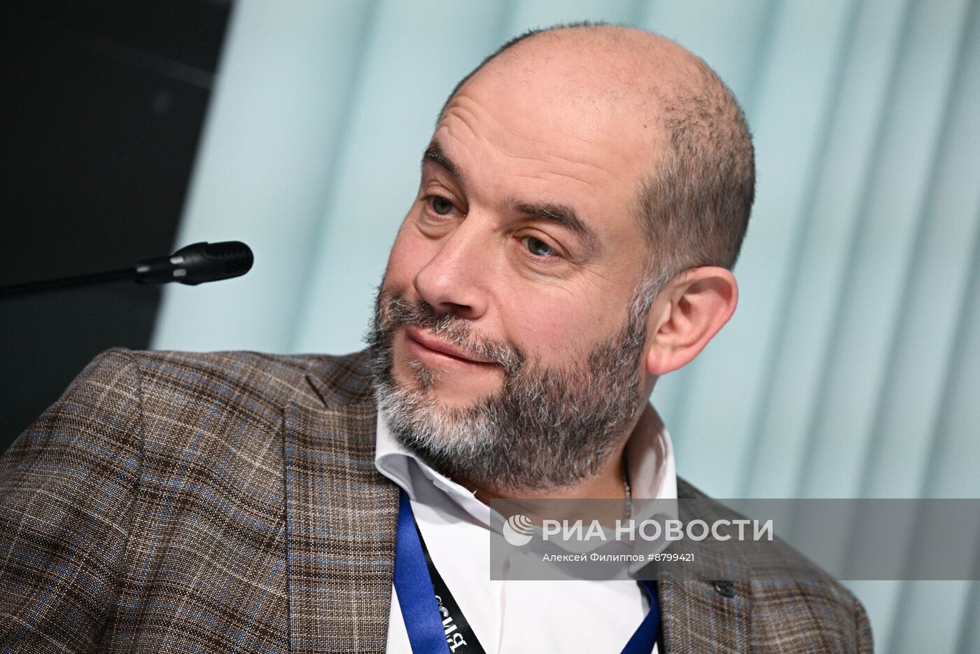 Симпозиум "Создавая будущее". Человек в фокусе экологической цивилизации