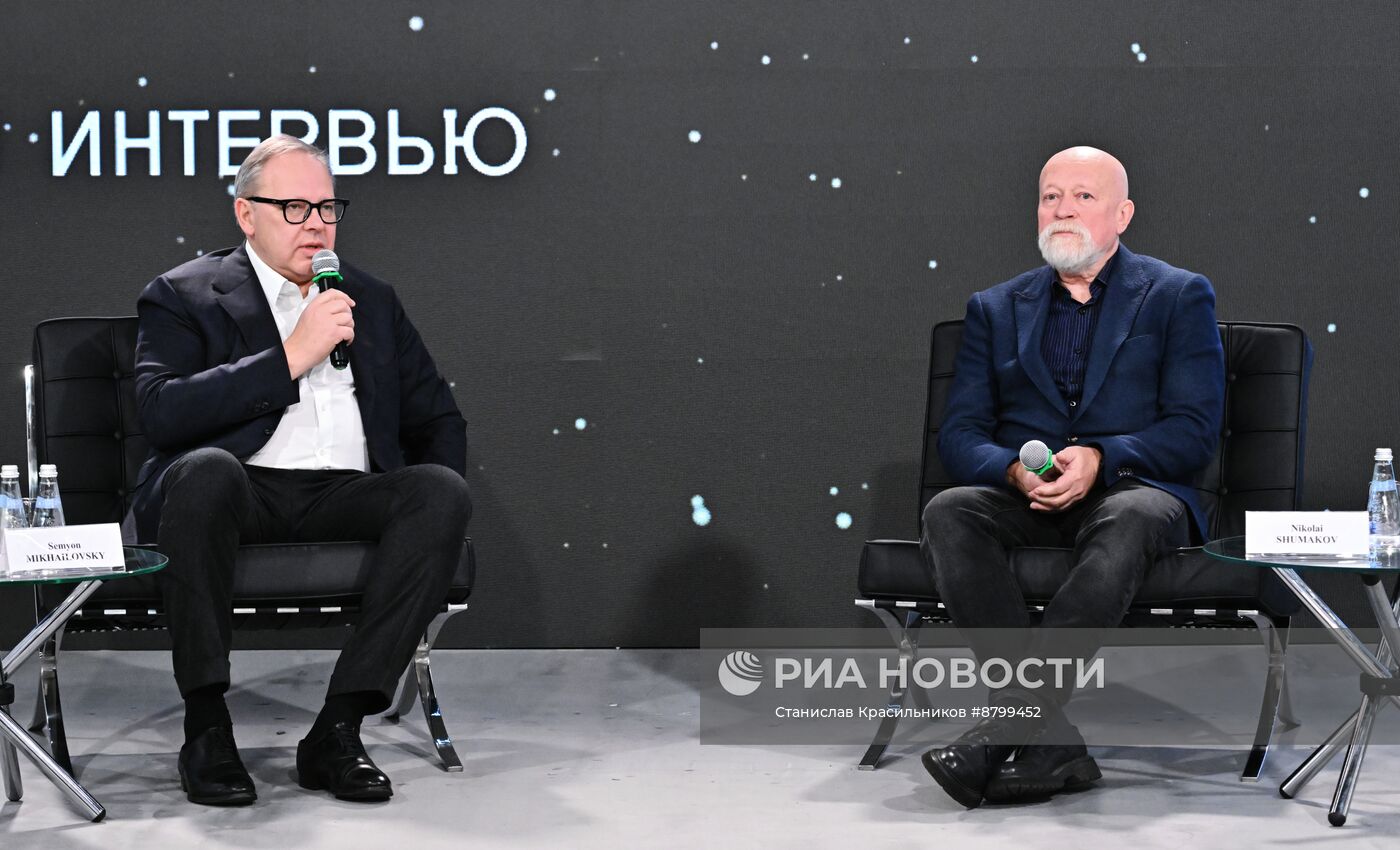 Симпозиум "Создавая будущее". Искусство жизни. Серия интервью С.И. Михайловского