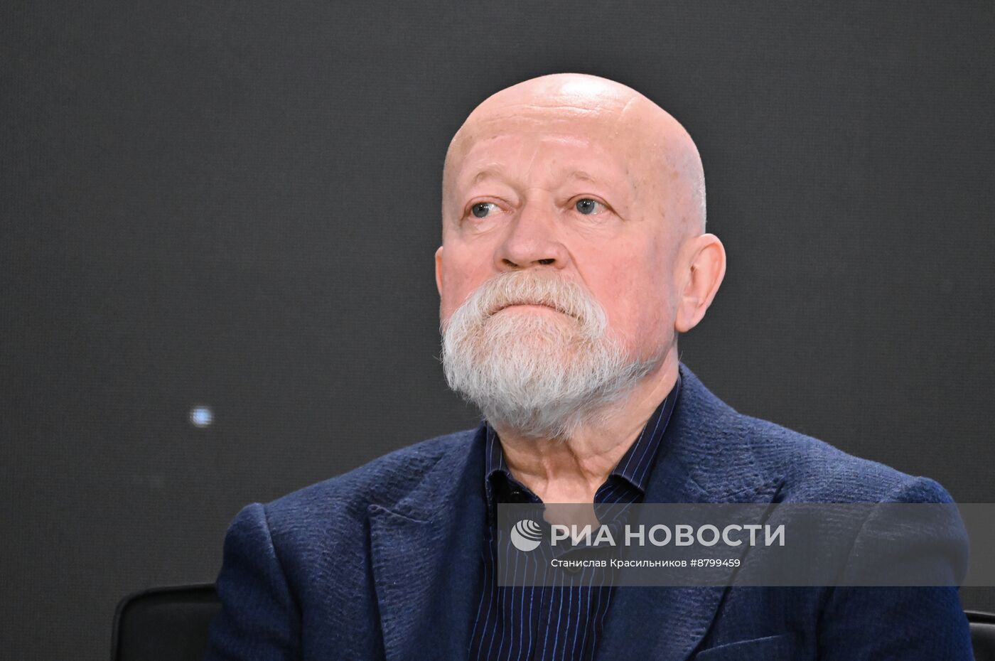 Симпозиум "Создавая будущее". Искусство жизни. Серия интервью С.И. Михайловского