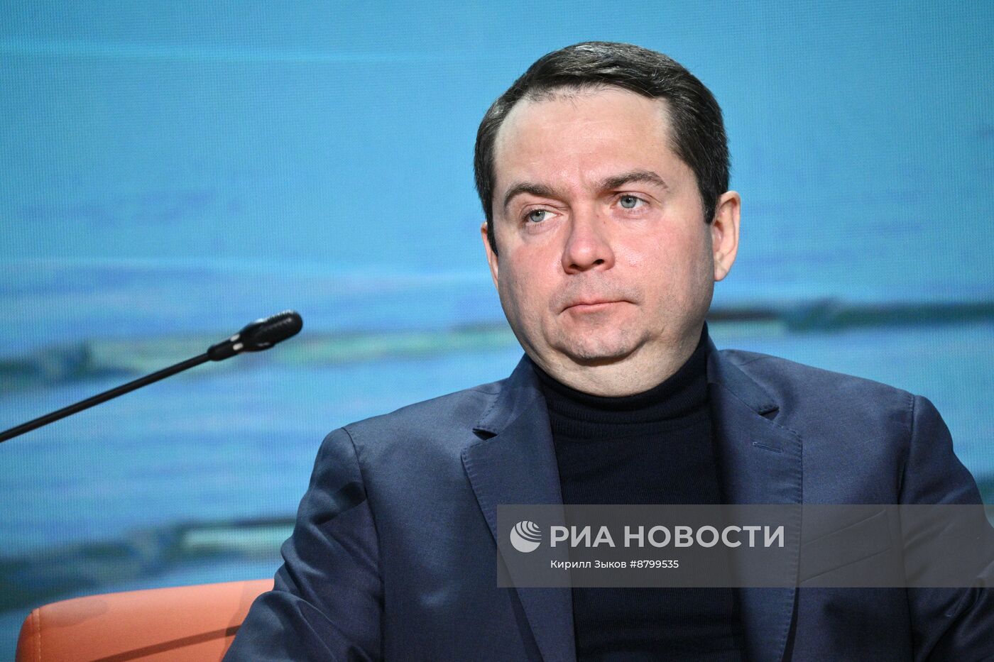 Симпозиум "Создавая будущее". Эстафета "Новое освоение Арктики"