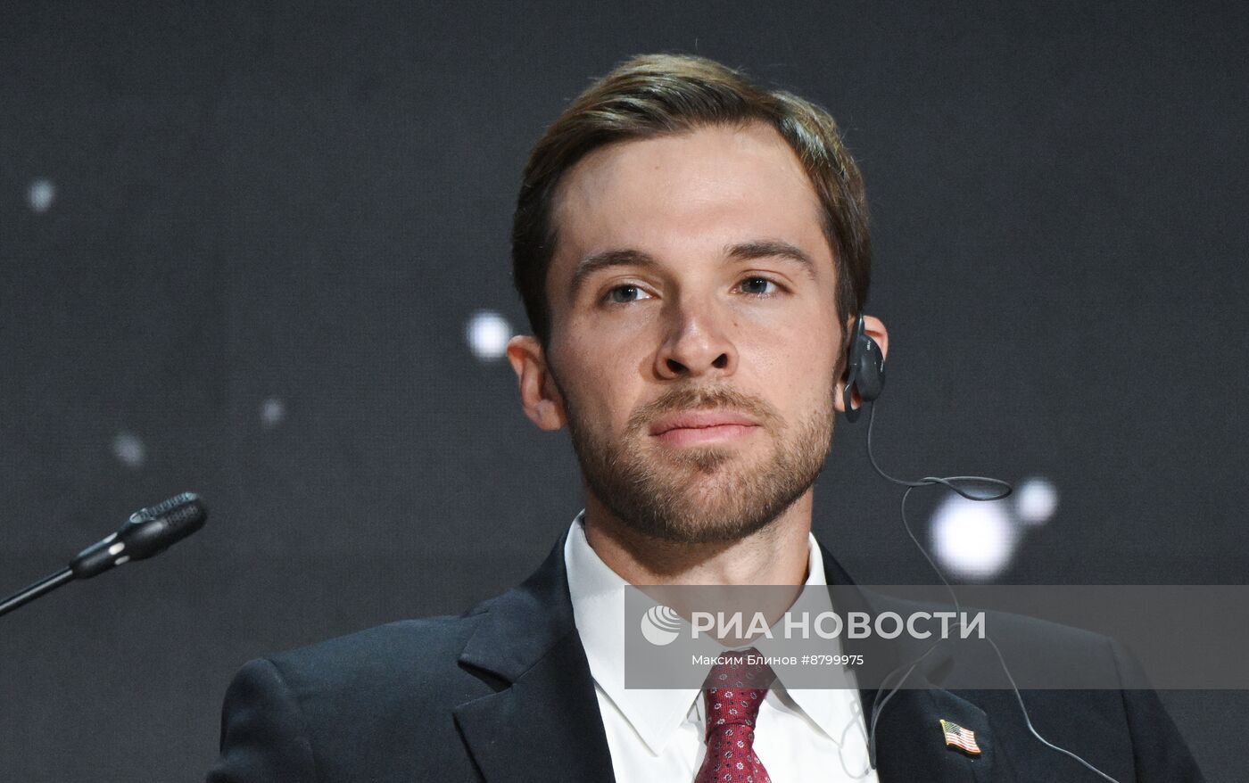 Симпозиум "Создавая будущее". Закрывающая пленарная дискуссия "Проектирование будущего"