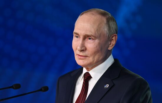 Президент Владимир Путин принял участие в работе дискуссионного клуба "Валдай"