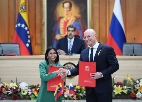 Визит вице-премьера правительства РФ Д. Чернышенко в Венесуэлу