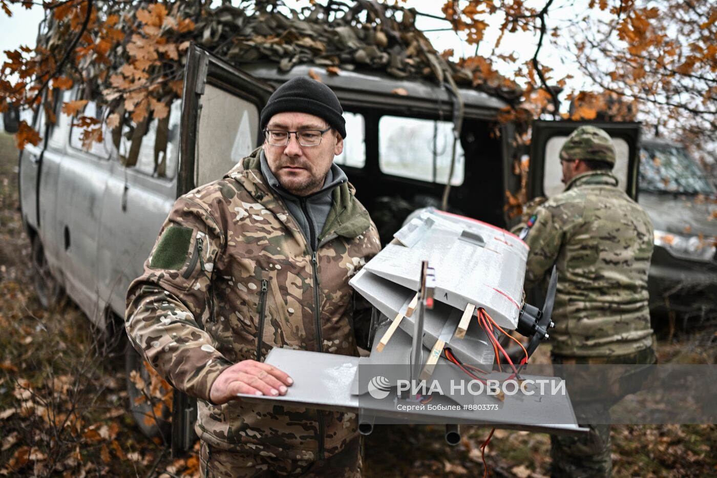 Операторы БПЛА самолетного типа "Молния-2" батальона спецминирования "Феникс" 