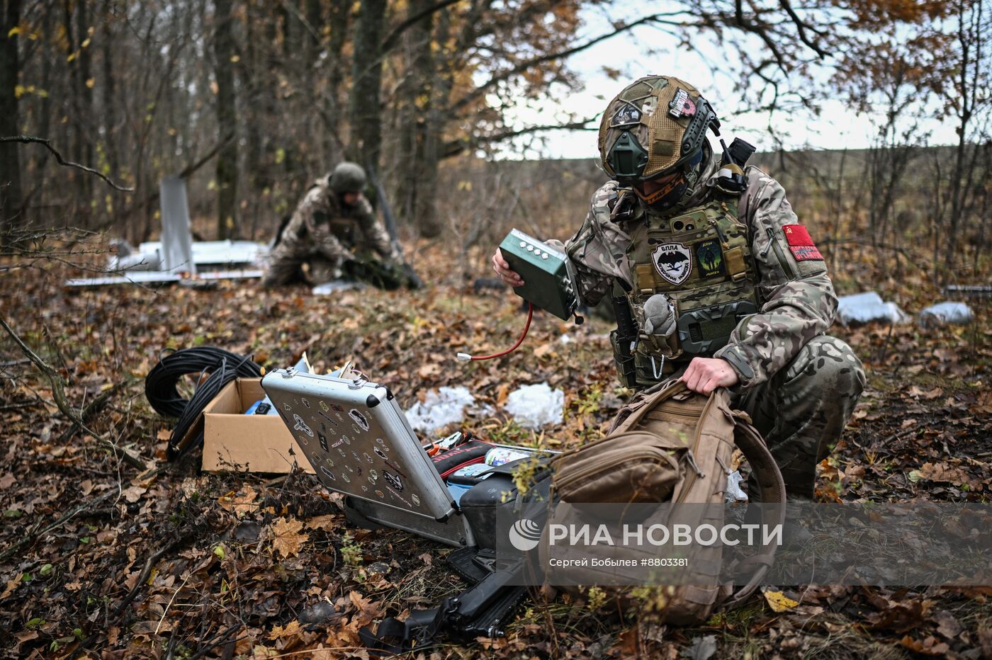 Операторы БПЛА самолетного типа "Молния-2" батальона спецминирования "Феникс" 