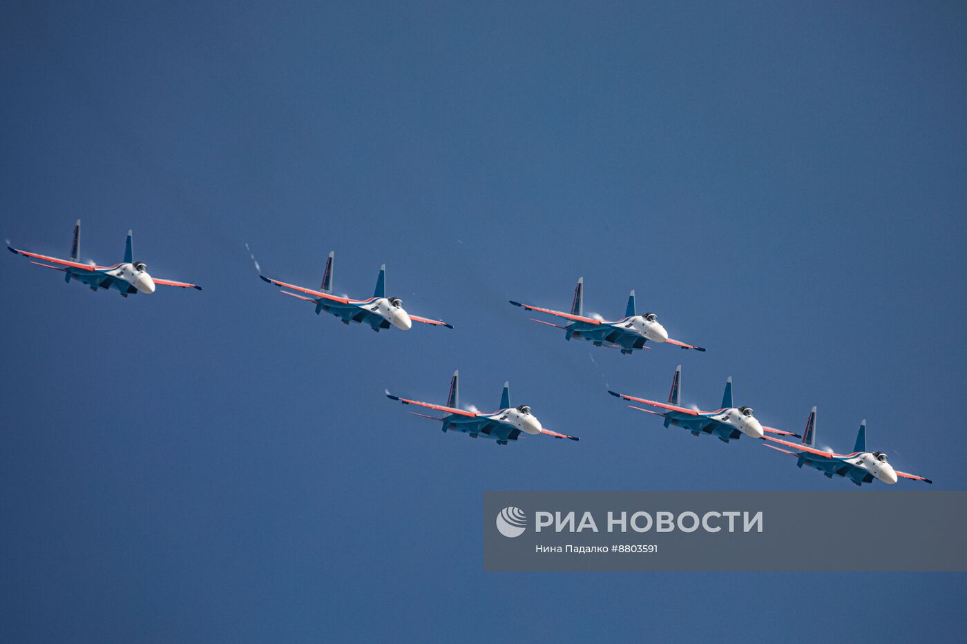 Международный аэрокосмический салон Airshow China 2024