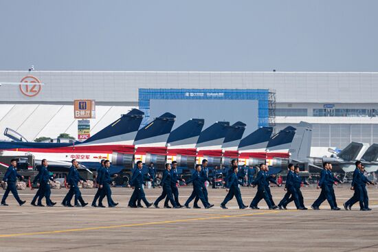 Международный аэрокосмический салон Airshow China 2024