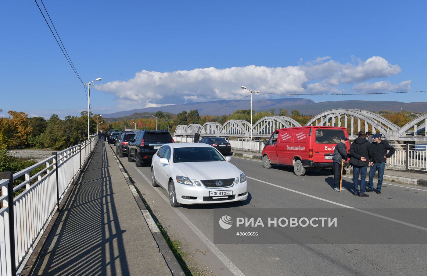 Протесты в Абхазии против ратификации соглашения с Россией об инвестициях