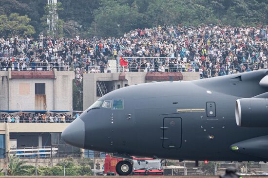 Международный аэрокосмический салон Airshow China 2024