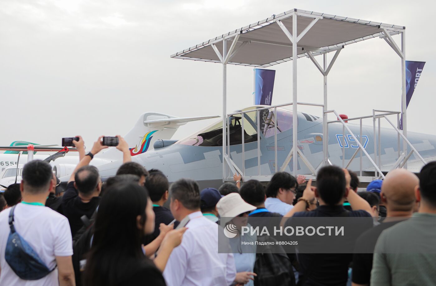 Международный аэрокосмический салон Airshow China 2024