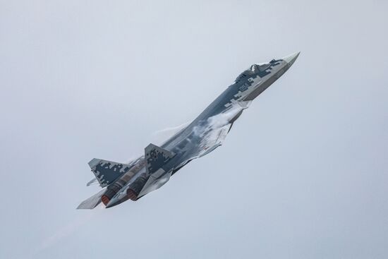 Международный аэрокосмический салон Airshow China 2024