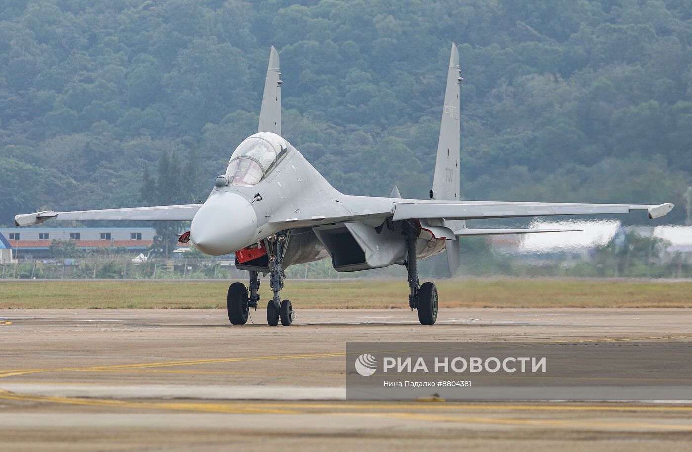 Международный аэрокосмический салон Airshow China 2024