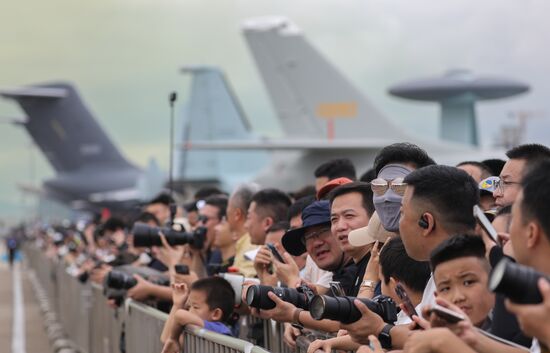 Международный аэрокосмический салон Airshow China 2024