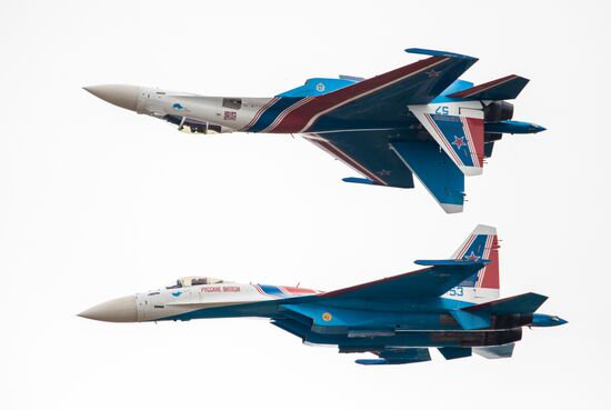 Международный аэрокосмический салон Airshow China 2024