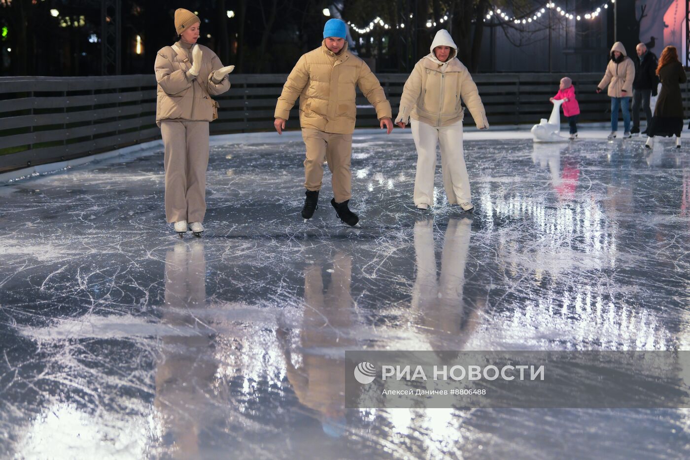 Открытие катка на Новой Голландии в Санкт-Петербурге