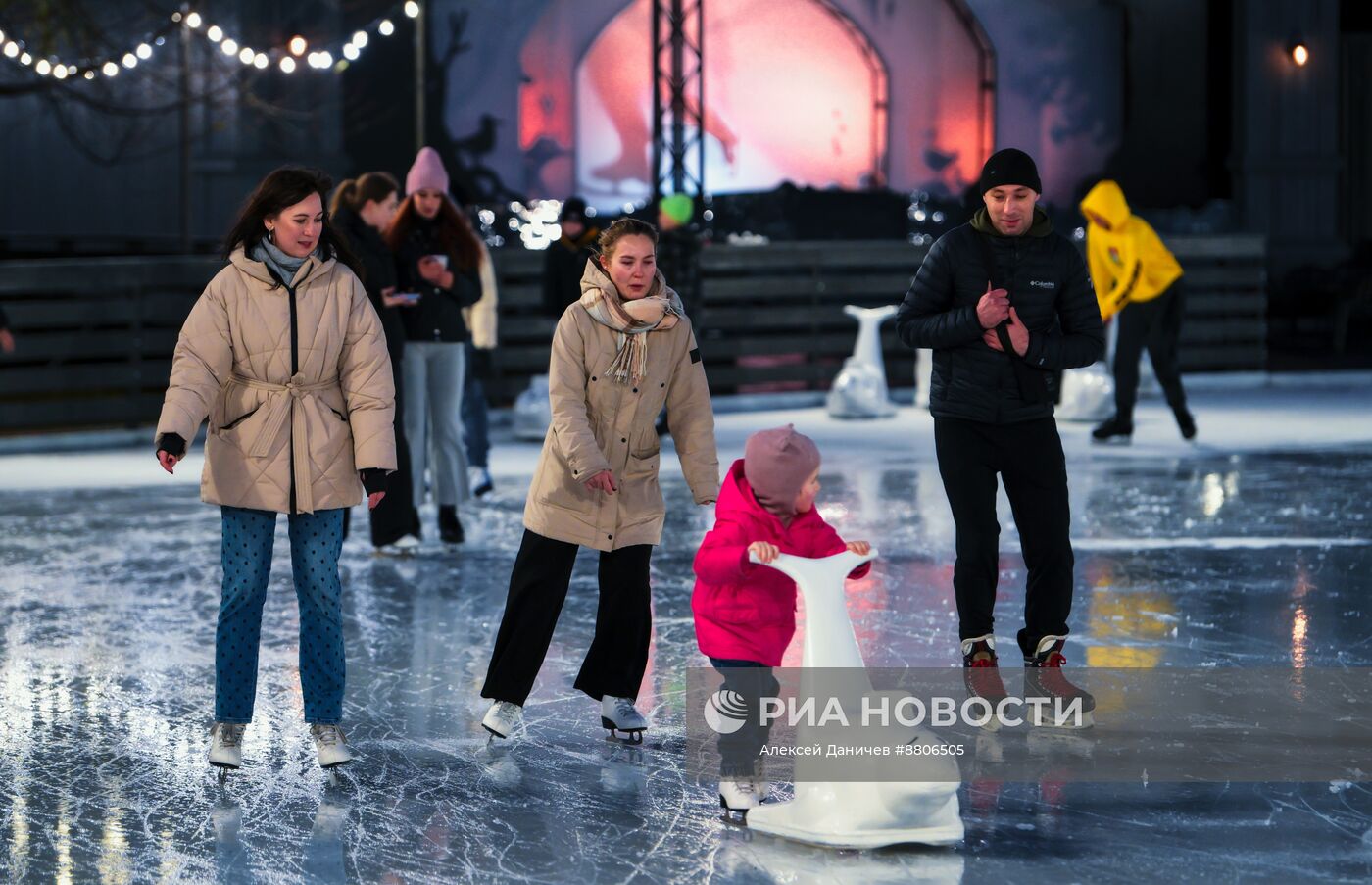 Открытие катка на Новой Голландии в Санкт-Петербурге