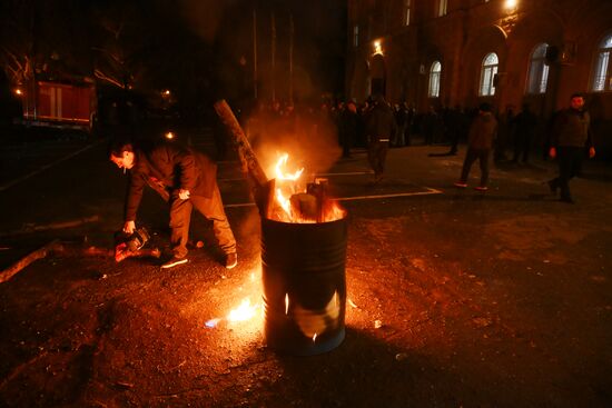 Акция протеста абхазской оппозиции в Сухуме