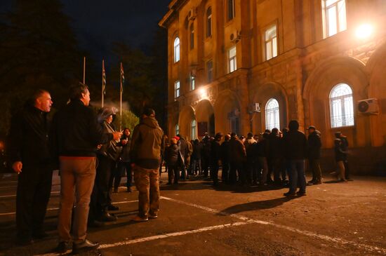 Акция протеста абхазской оппозиции в Сухуме