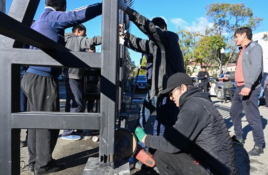 Акция протеста абхазской оппозиции в Сухуме