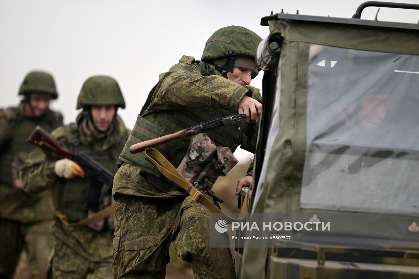 Боевая подготовка штурмовых подразделений 30-й мотострелковой бригады ЦВО в ДНР