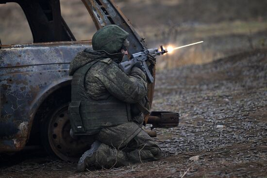 Боевая подготовка штурмовых подразделений 30-й мотострелковой бригады ЦВО в ДНР