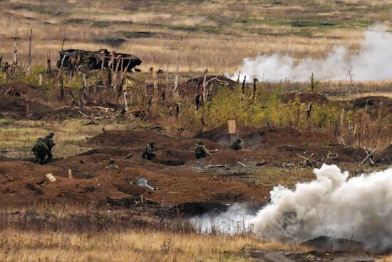 Боевая подготовка штурмовых подразделений 30-й мотострелковой бригады ЦВО в ДНР