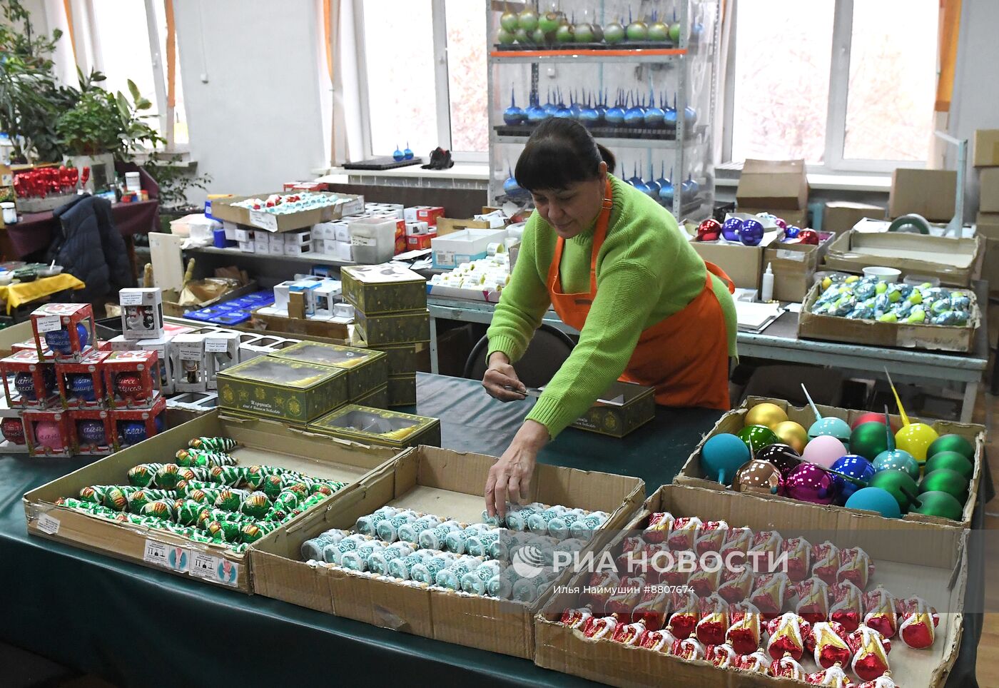 Производство новогодних игрушек в Красноярске