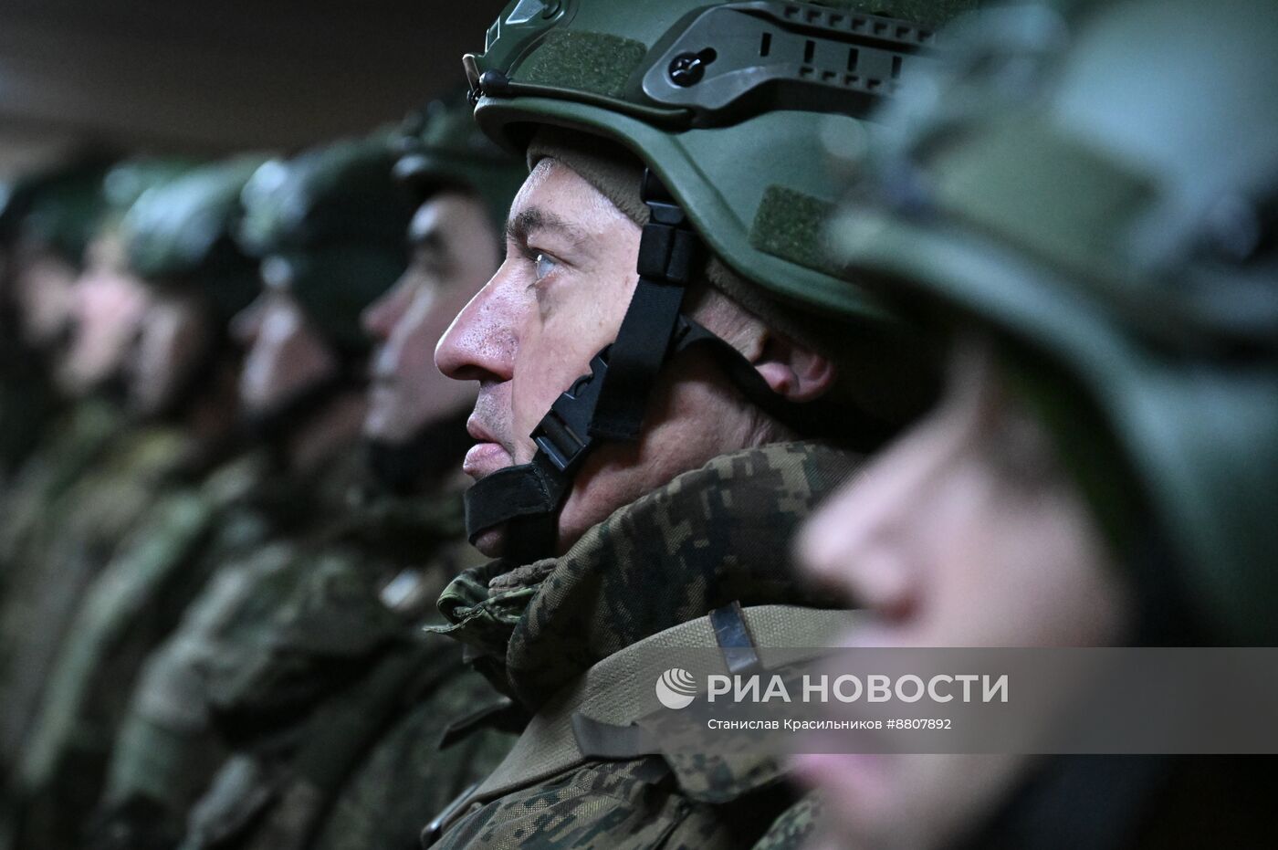 Награждение артиллеристов группировки войск "Центр" в честь Дня ракетных войск и артиллерии