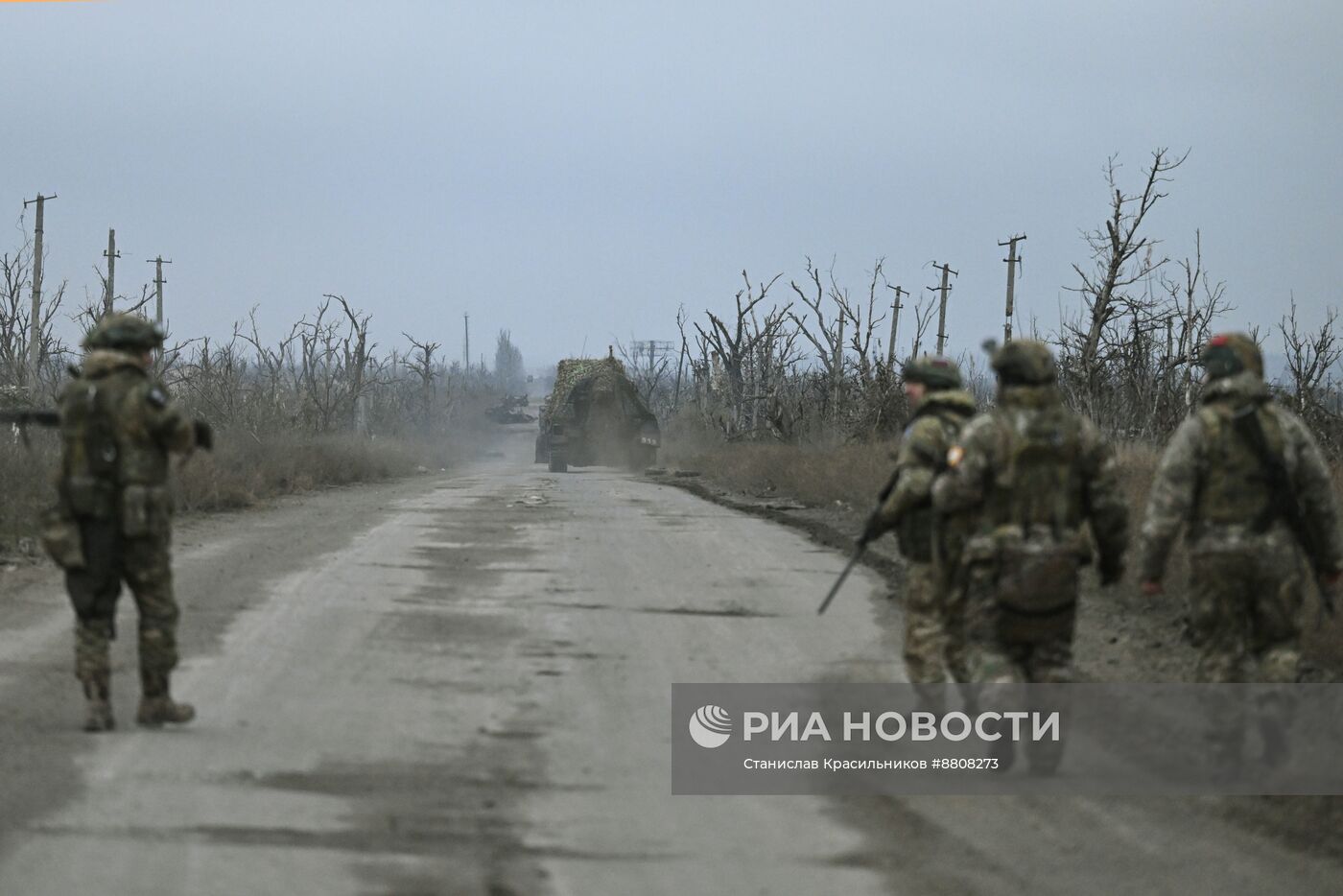 Расчистка и разминирование дорог в Покровском районе ДНР саперами 12-й инженерно-саперной бригады группировки войск "Центр" 