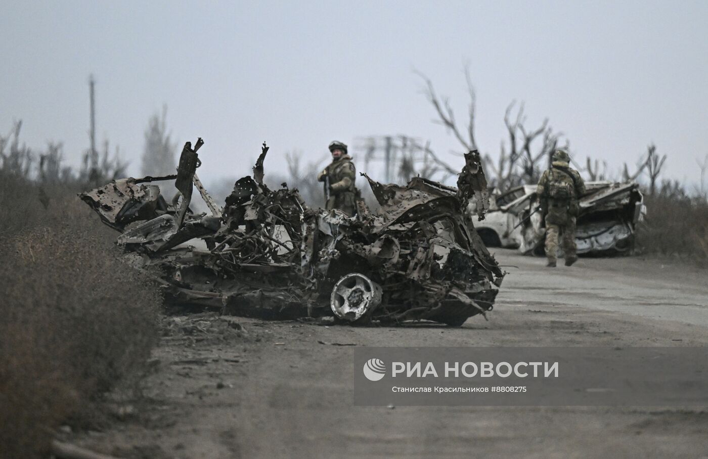 Расчистка и разминирование дорог в Покровском районе ДНР саперами 12-й инженерно-саперной бригады группировки войск "Центр" 