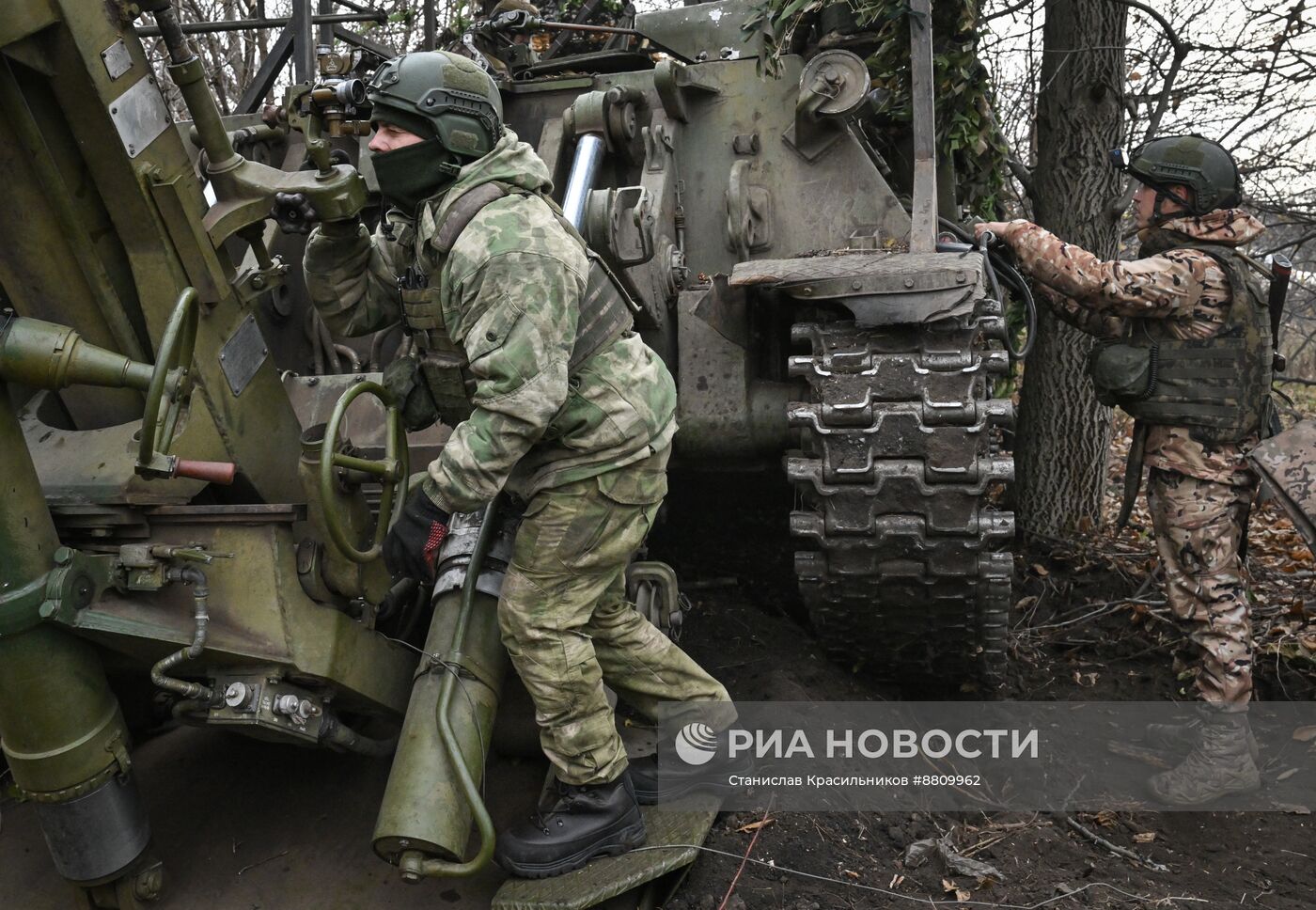 Боевая работа расчета 2С4 "Тюльпан" самоходно-артиллерийского полка ЦВО на Красноармейском направлении