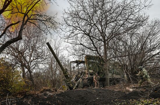 Боевая работа расчета 2С4 "Тюльпан" самоходно-артиллерийского полка ЦВО на Красноармейском направлении