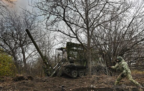 Боевая работа расчета 2С4 "Тюльпан" самоходно-артиллерийского полка ЦВО на Красноармейском направлении