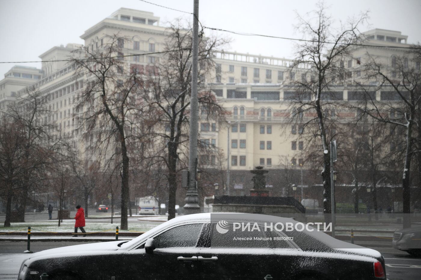 Снег в Москве  Снег в Москве 