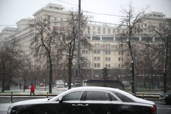 Снег в Москве  Снег в Москве 