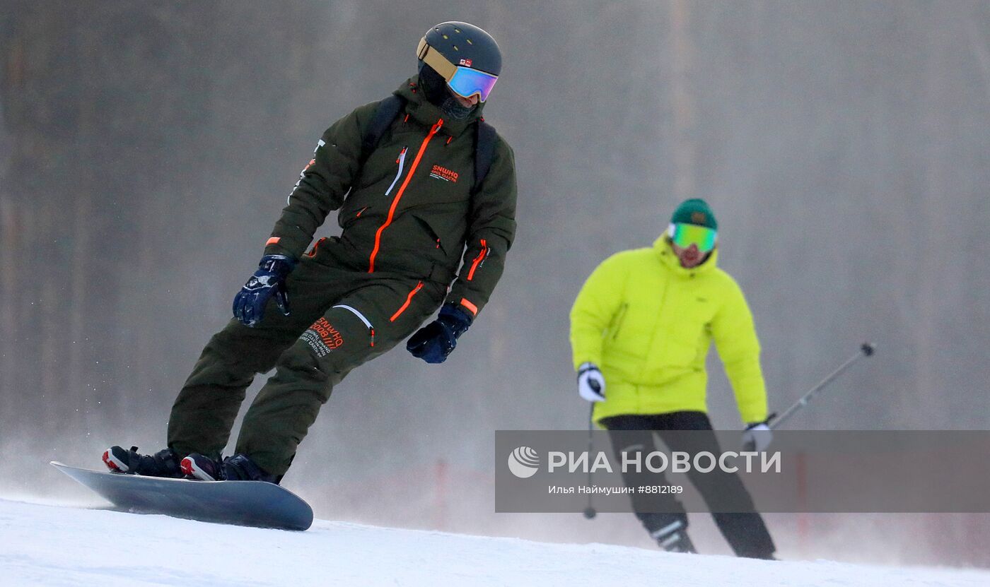 Открытие зимнего сезона в фанпарке "Бобровый лог" в Красноярске