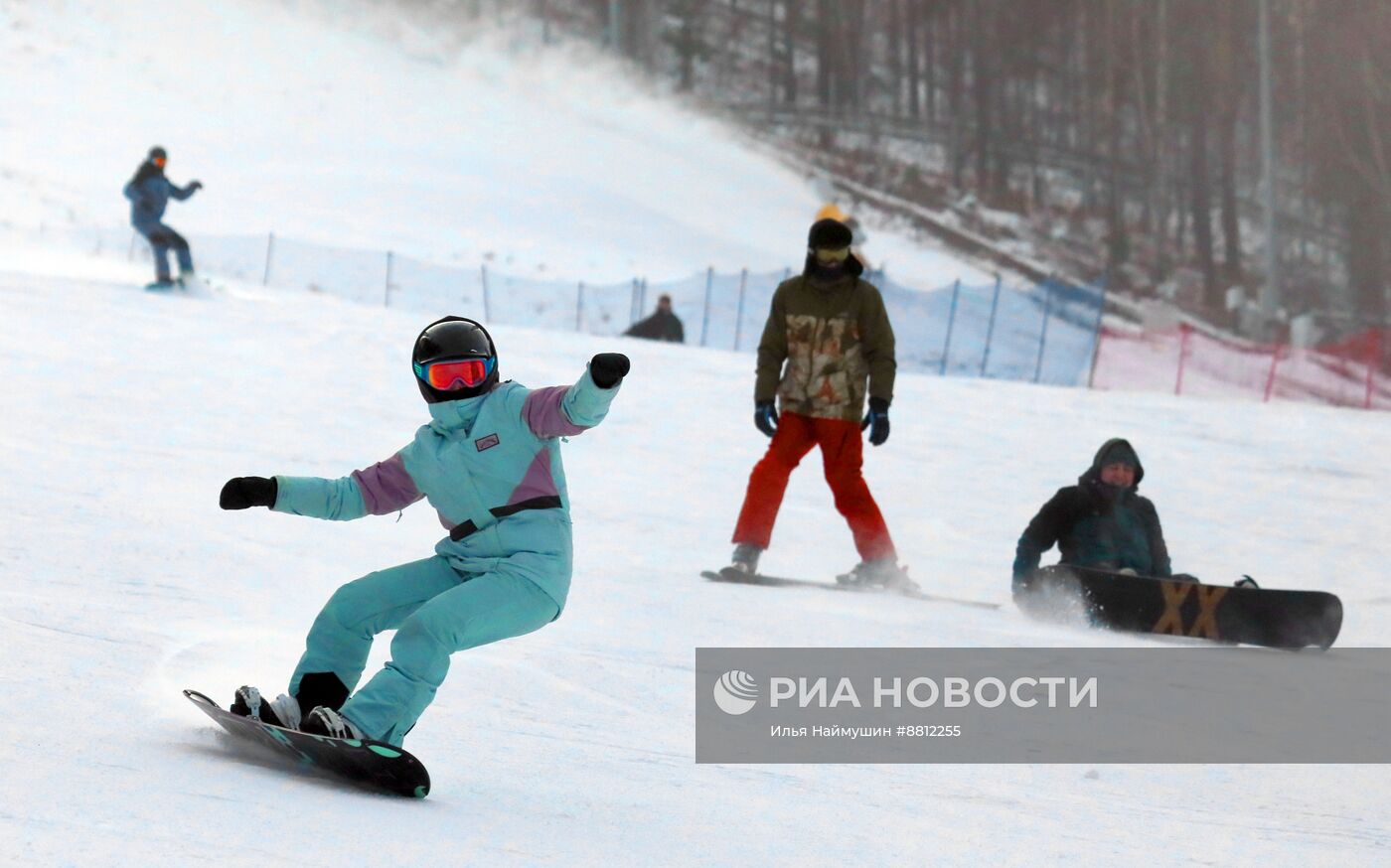 Открытие зимнего сезона в фанпарке "Бобровый лог" в Красноярске