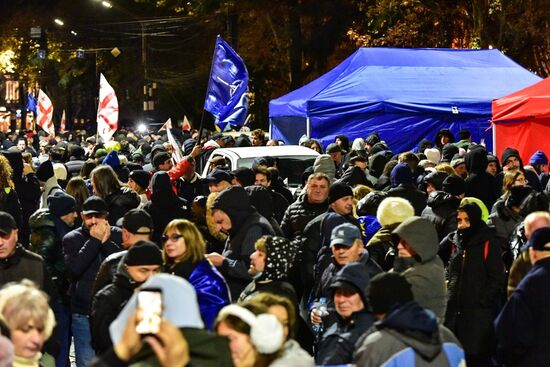 Митинг оппозиции в Тбилиси