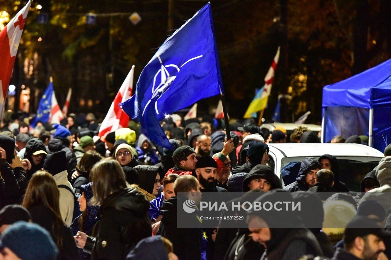 Митинг оппозиции в Тбилиси