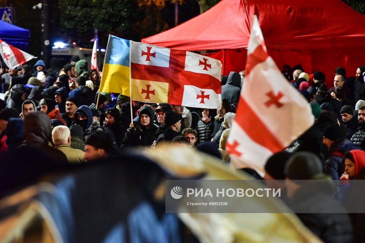 Митинг оппозиции в Тбилиси