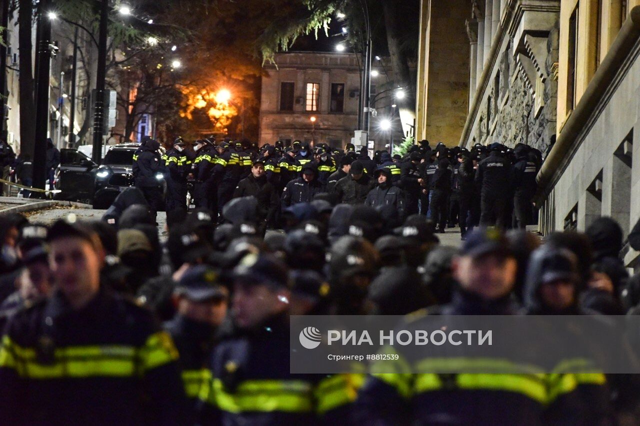 Митинг оппозиции в Тбилиси