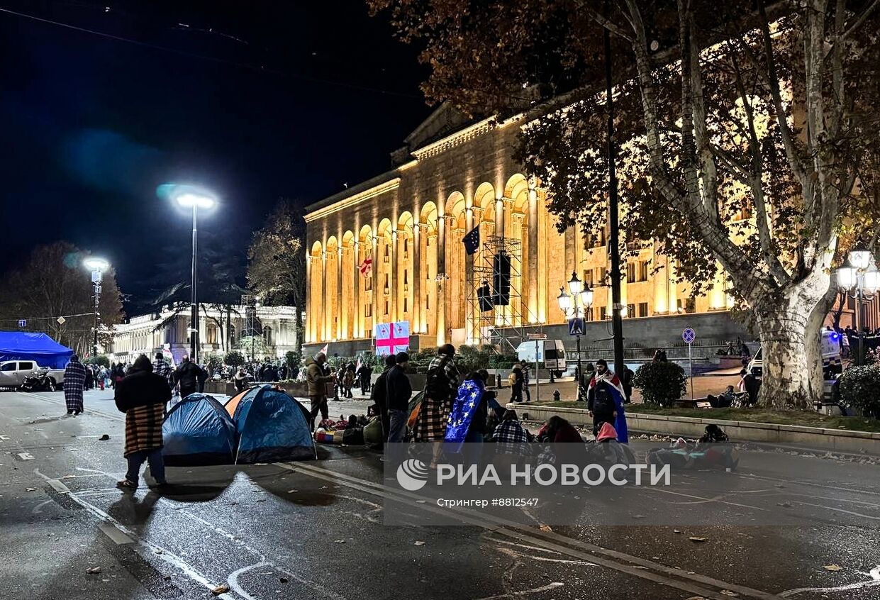 Митинг оппозиции в Тбилиси