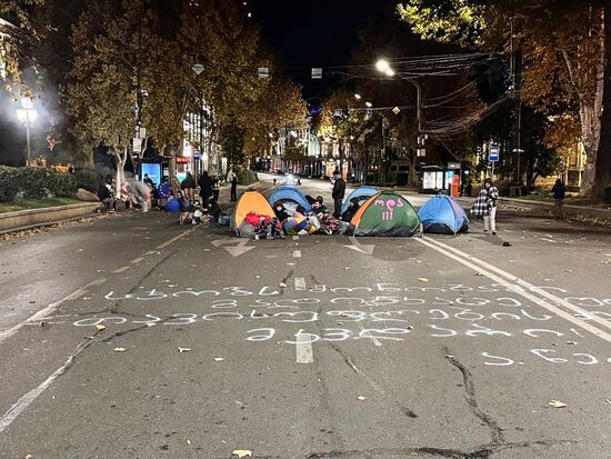 Митинг оппозиции в Тбилиси