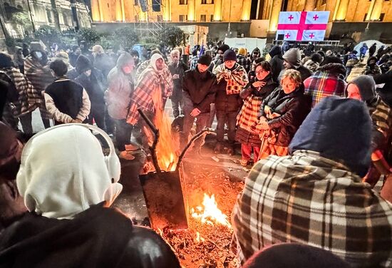 Митинг оппозиции в Тбилиси