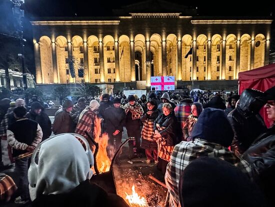 Митинг оппозиции в Тбилиси