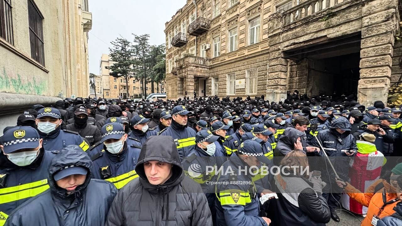 Митинг оппозиции в Тбилиси