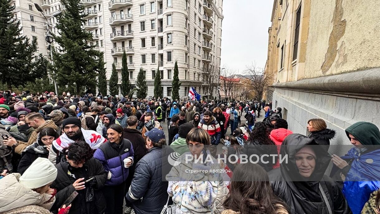 Митинг оппозиции в Тбилиси